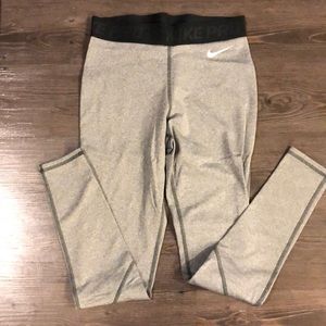 Nike Pro full length workout leggings